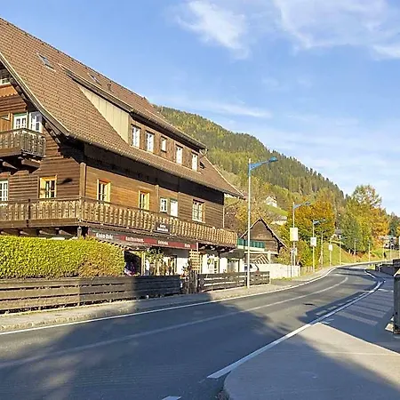 Centrally Located In Hotel Bad Kleinkirchheim